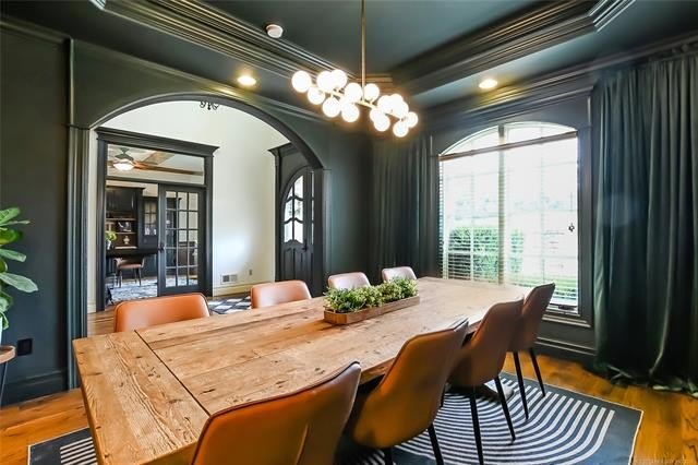 Tahlequah, Oklahoma, 74464, United States, 5 Bedrooms Bedrooms, ,5 BathroomsBathrooms,Residential,For Sale,1982771