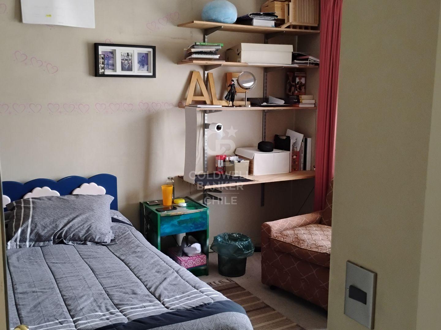 Peñalolén, Chile, 5 Bedrooms Bedrooms, ,4 BathroomsBathrooms,Residential,For Sale,1908555