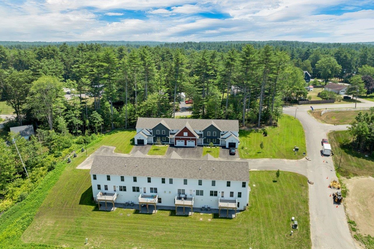 Litchfield, New Hampshire, 03052, United States, 3 Bedrooms Bedrooms, ,2 BathroomsBathrooms,Residential,For Sale,1860040