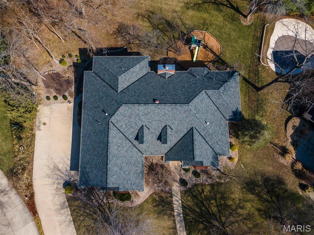 Glen Carbon, Illinois, 62034, United States, 3 Bedrooms Bedrooms, ,4 BathroomsBathrooms,Residential,For Sale,1840876