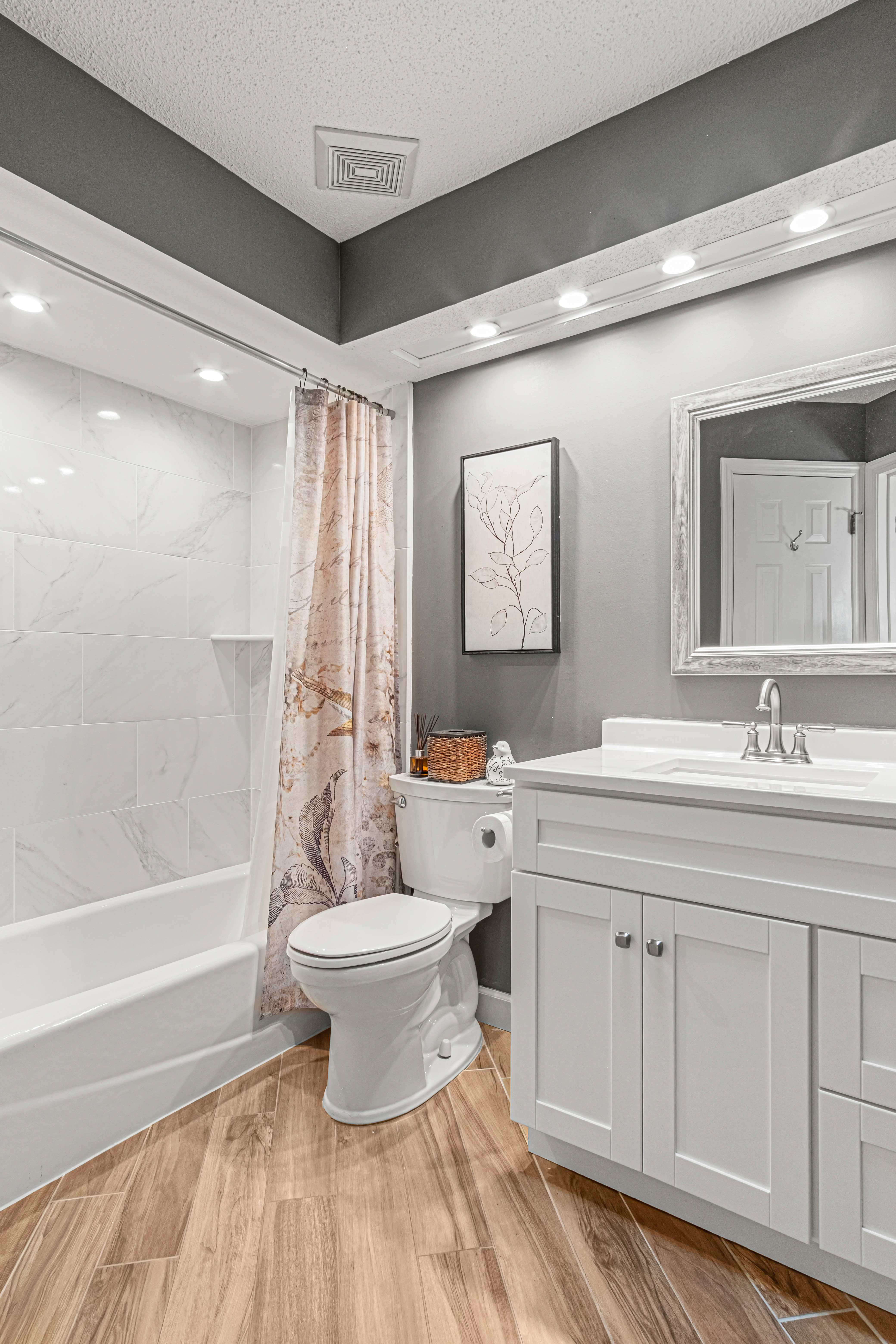 Port Orange, Florida, 32128, United States, 3 Bedrooms Bedrooms, ,2 BathroomsBathrooms,Residential,For Sale,2006098