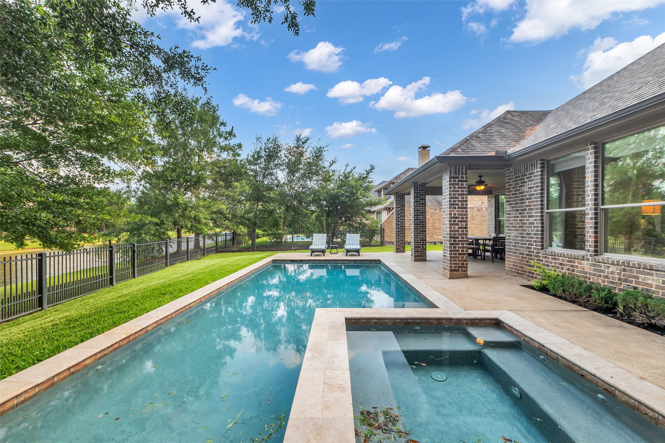Spring, Texas, 77389, United States, 4 Bedrooms Bedrooms, ,4 BathroomsBathrooms,Residential,For Sale,1906522