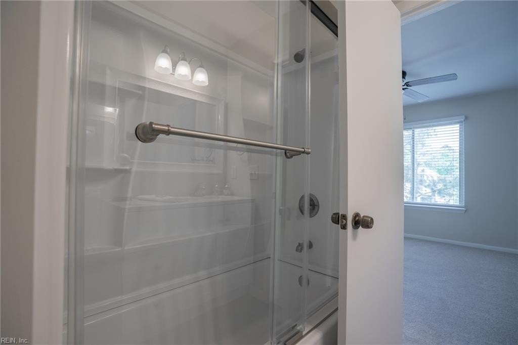 Virginia Beach, Virginia, 23455, United States, 3 Bedrooms Bedrooms, ,4 BathroomsBathrooms,Residential,For Sale,1921851