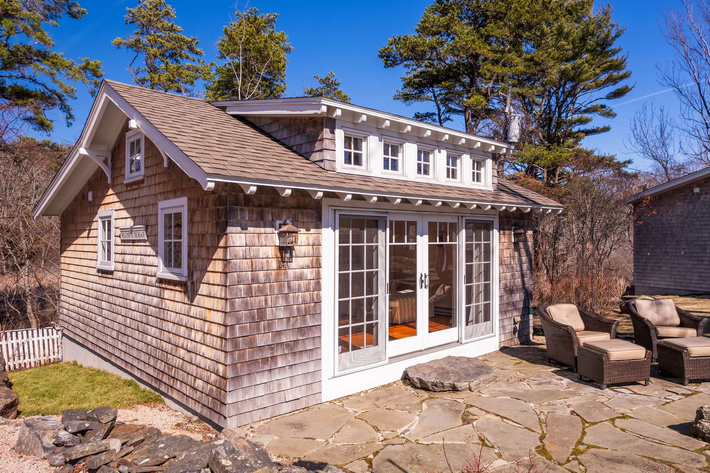  Oceanfront Compound - Main House + Two, 1 Bedroom Cottages in Cape Neddick - 物件實景