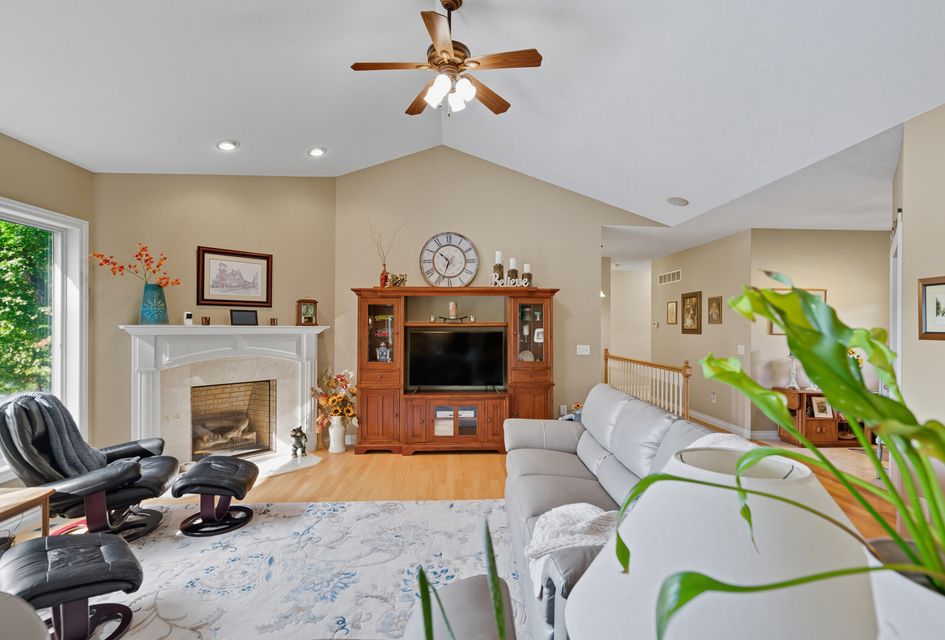 Big Rapids, Michigan, 49307, United States, 3 Bedrooms Bedrooms, ,4 BathroomsBathrooms,Residential,For Sale,1976014