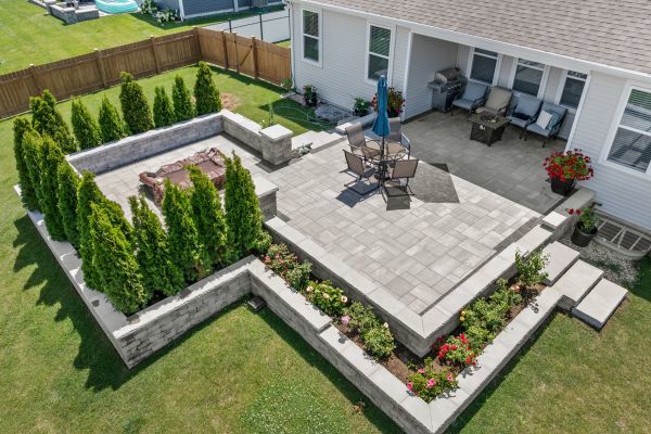 Huntley, Illinois, 60142, United States, 4 Bedrooms Bedrooms, ,2 BathroomsBathrooms,Residential,For Sale,1975565