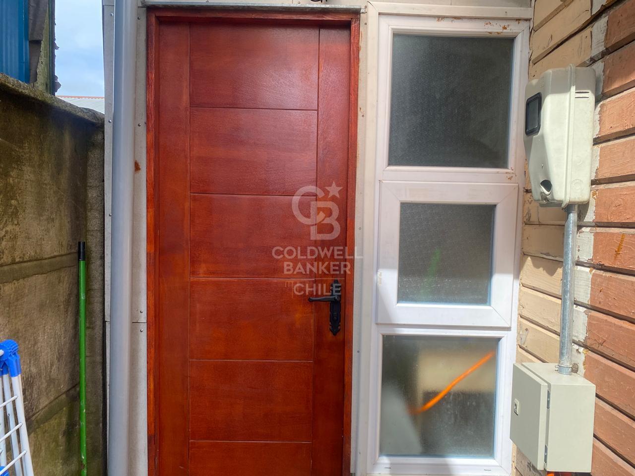 Puerto Varas, Chile, 6 Bedrooms Bedrooms, ,4 BathroomsBathrooms,Residential,For Sale,1993577