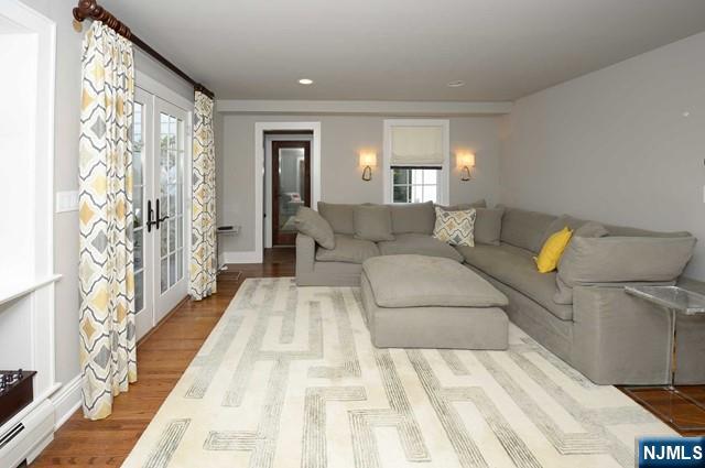 Franklin Lakes, New Jersey, 07417, United States, 5 Bedrooms Bedrooms, ,6 BathroomsBathrooms,Residential,For Sale,1692437