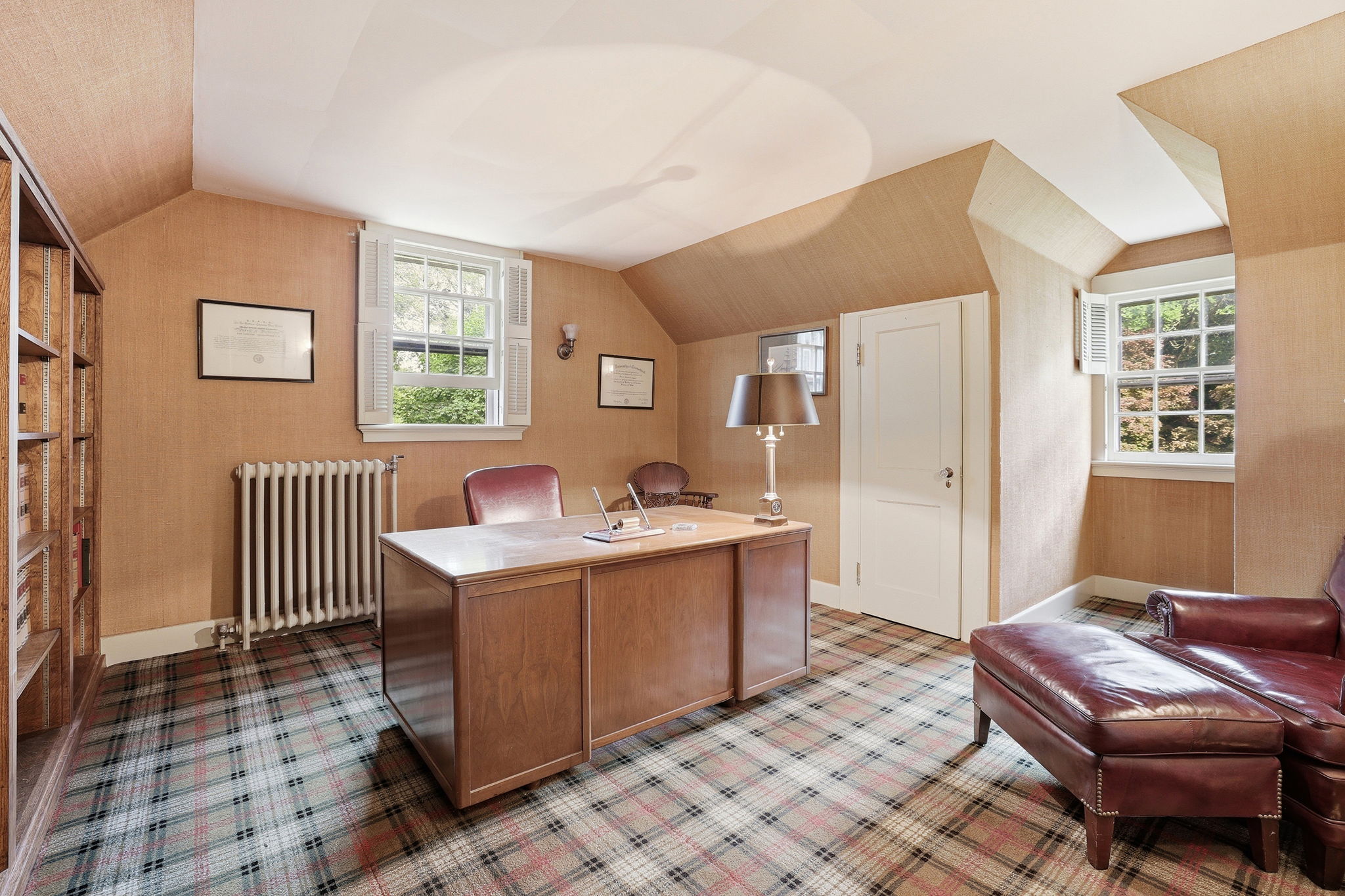  Timeless 1920s Colonial: A Historic Fairfield Grand Dame - 物件實景