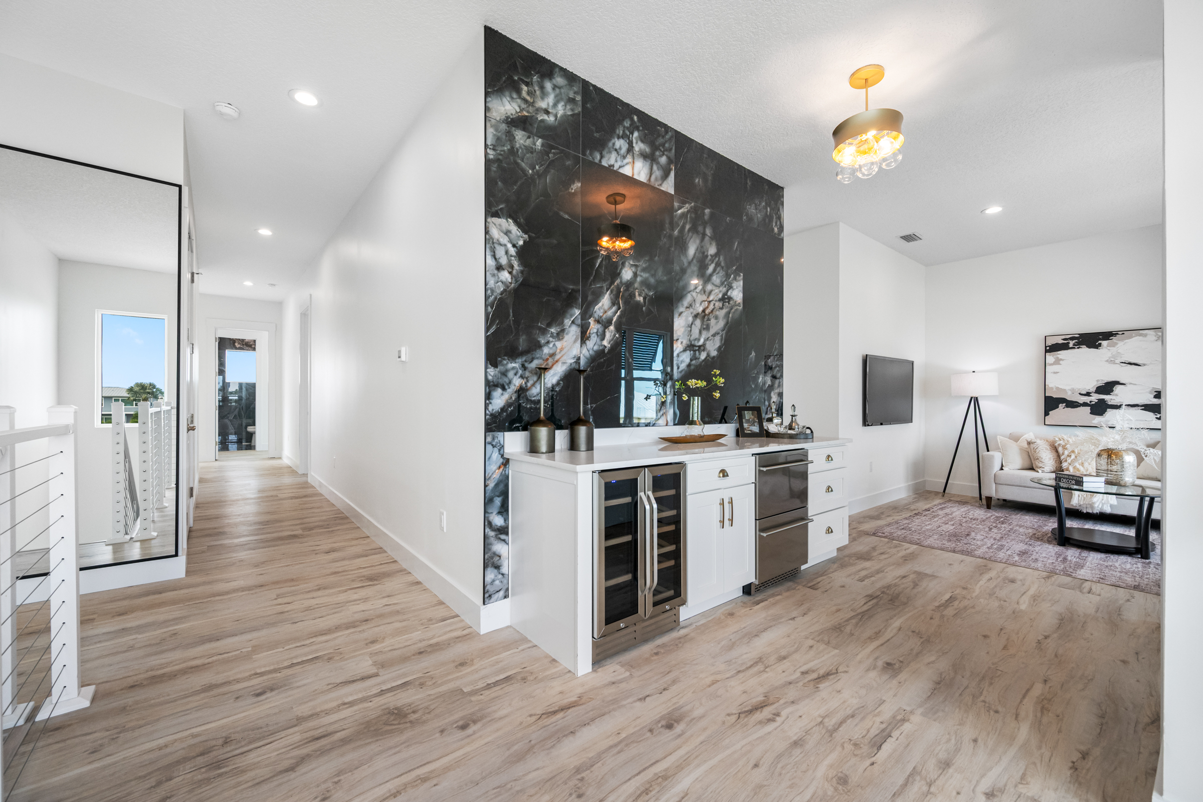 Madeira Beach, Florida, 33708, United States, 6 Bedrooms Bedrooms, ,6 BathroomsBathrooms,Residential,For Sale,1988521