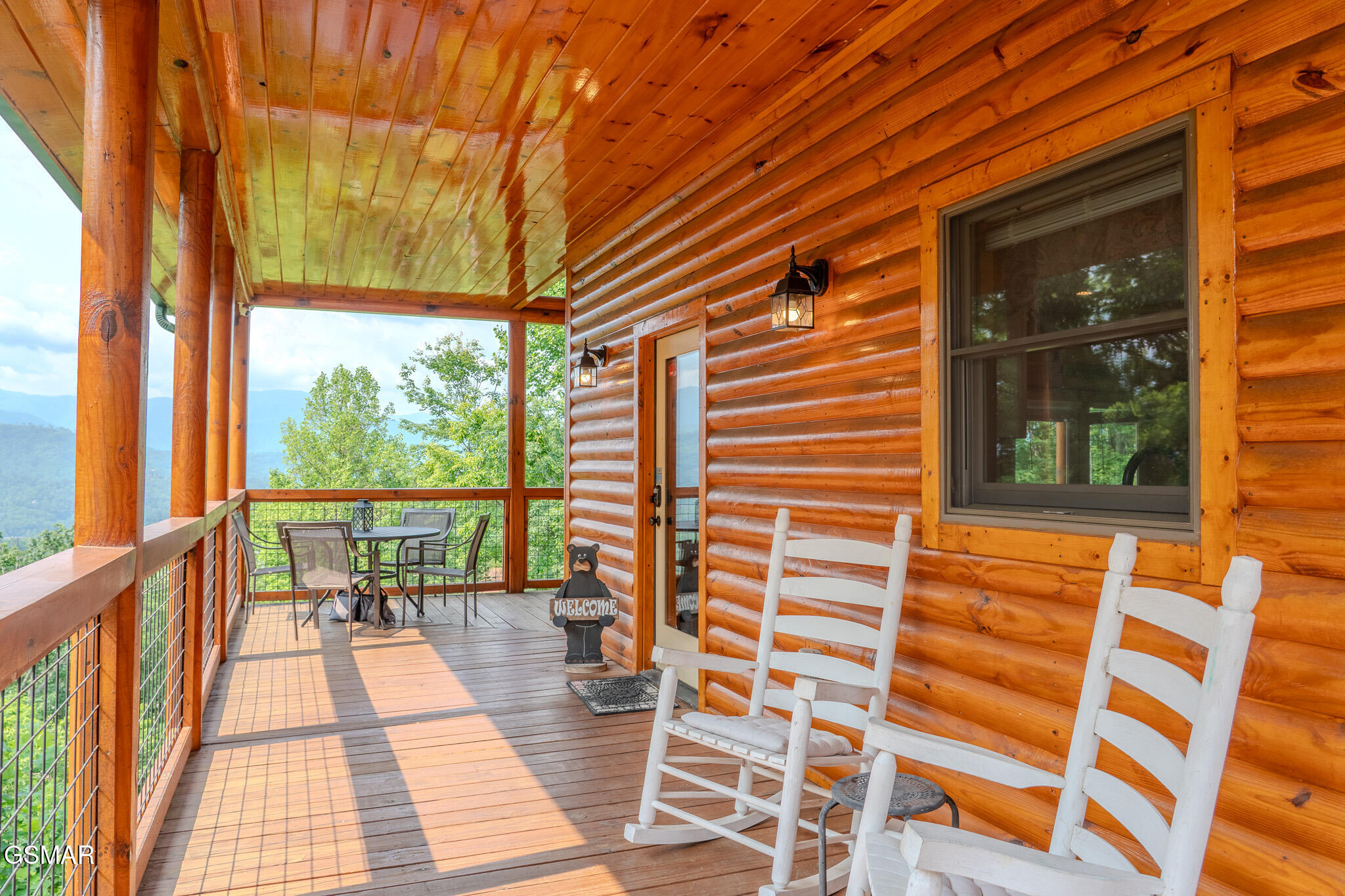 Gatlinburg, Tennessee, 37738, United States, 2 Bedrooms Bedrooms, ,2 BathroomsBathrooms,Residential,For Sale,1846238