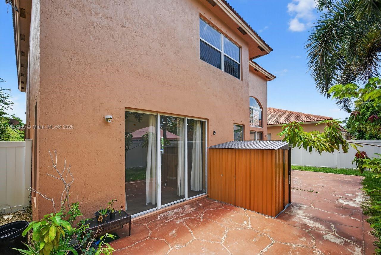 Homestead, Florida, 33033, United States, 7 Bedrooms Bedrooms, ,3 BathroomsBathrooms,Residential,For Sale,1903870