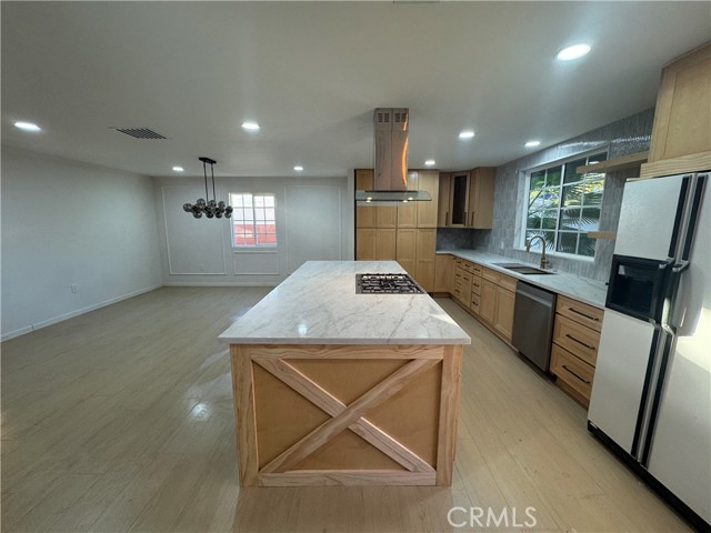 Orange, California, 92867, United States, 3 Bedrooms Bedrooms, ,2 BathroomsBathrooms,Residential,For Sale,2002462