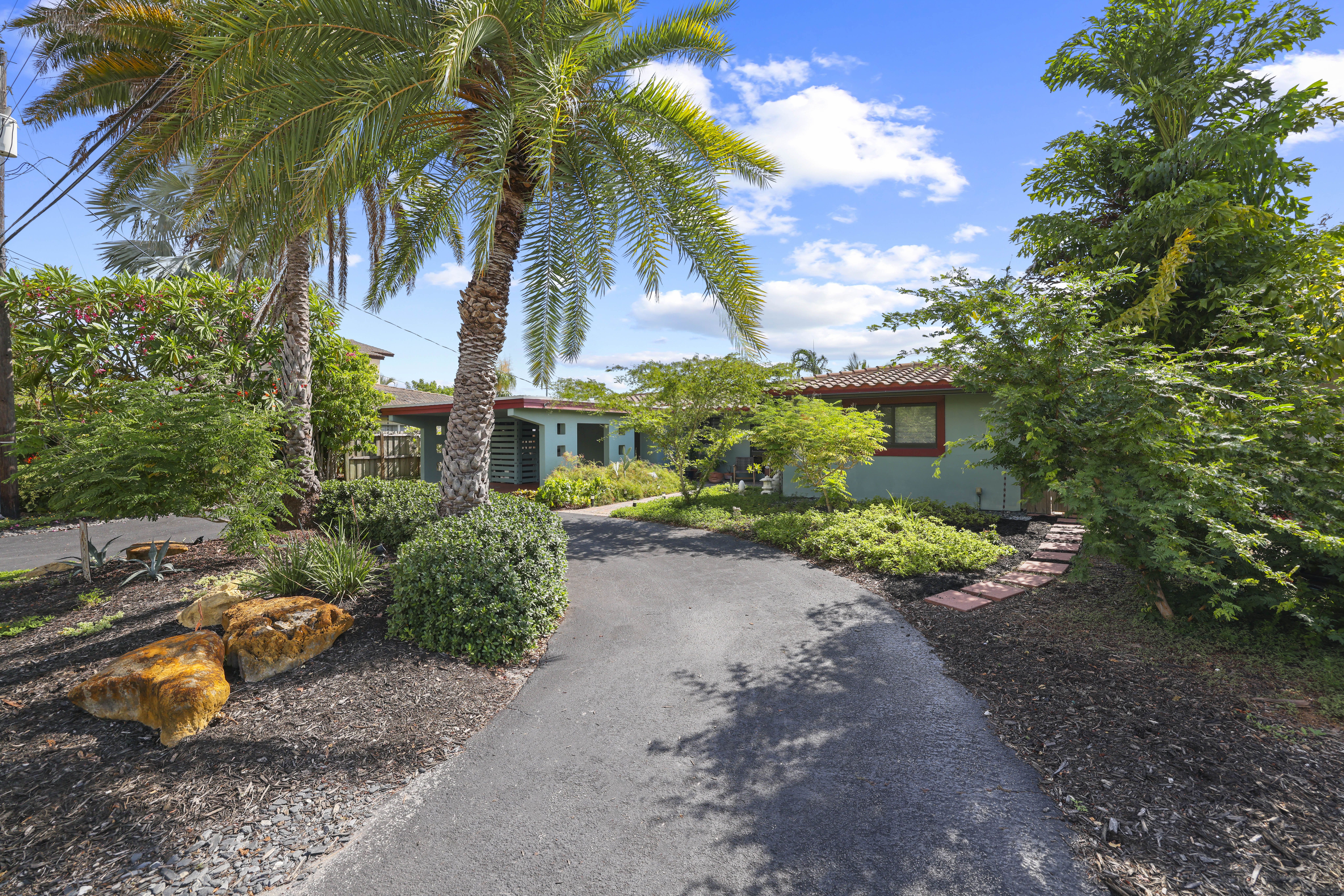  2332 NE 17th Terrace, Wilton Manors, FL, 33305 - 物件實景