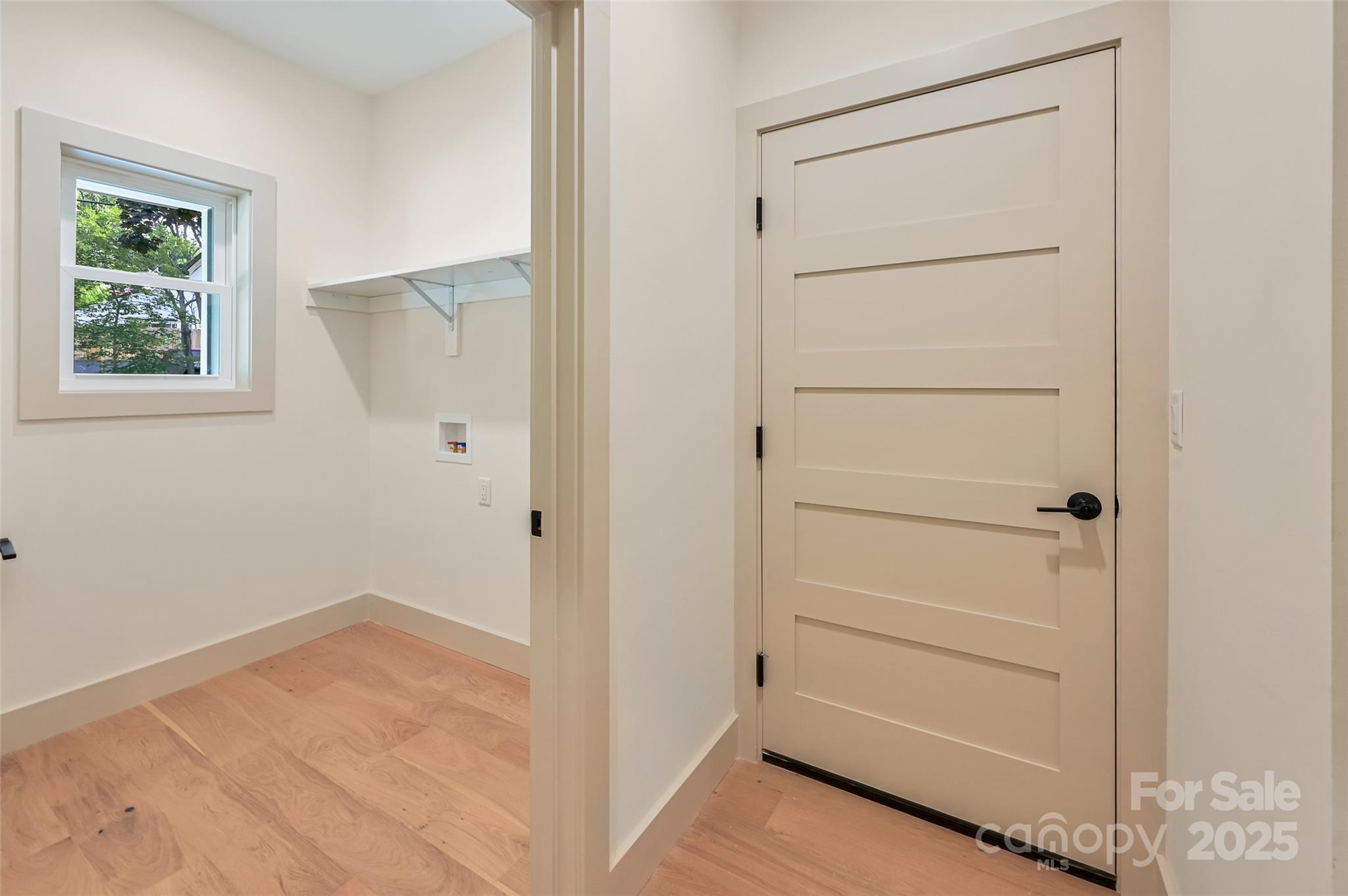 Asheville, North Carolina, 28806, United States, 4 Bedrooms Bedrooms, ,4 BathroomsBathrooms,Residential,For Sale,1837018