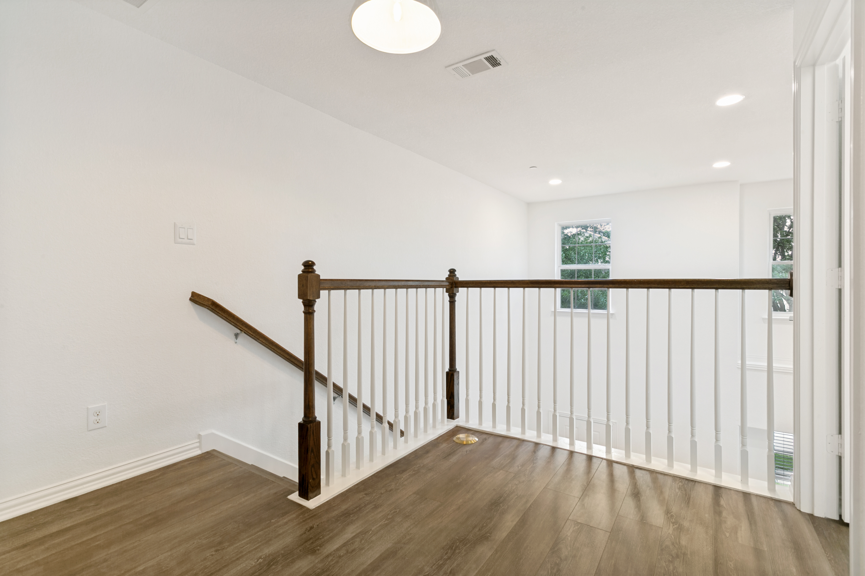  3115 Carlisle Street, Bedford, TX, 76021 - 物件實景