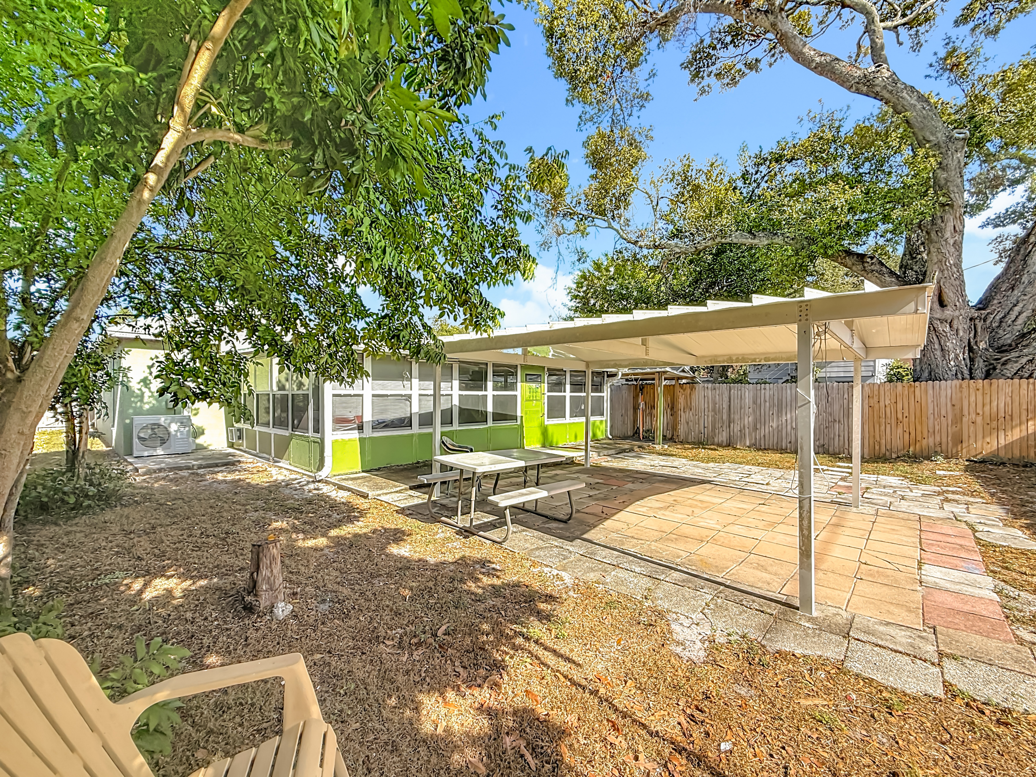 St. Petersburg, Florida, 33713, United States, 4 Bedrooms Bedrooms, ,2 BathroomsBathrooms,Residential,For Sale,2005721