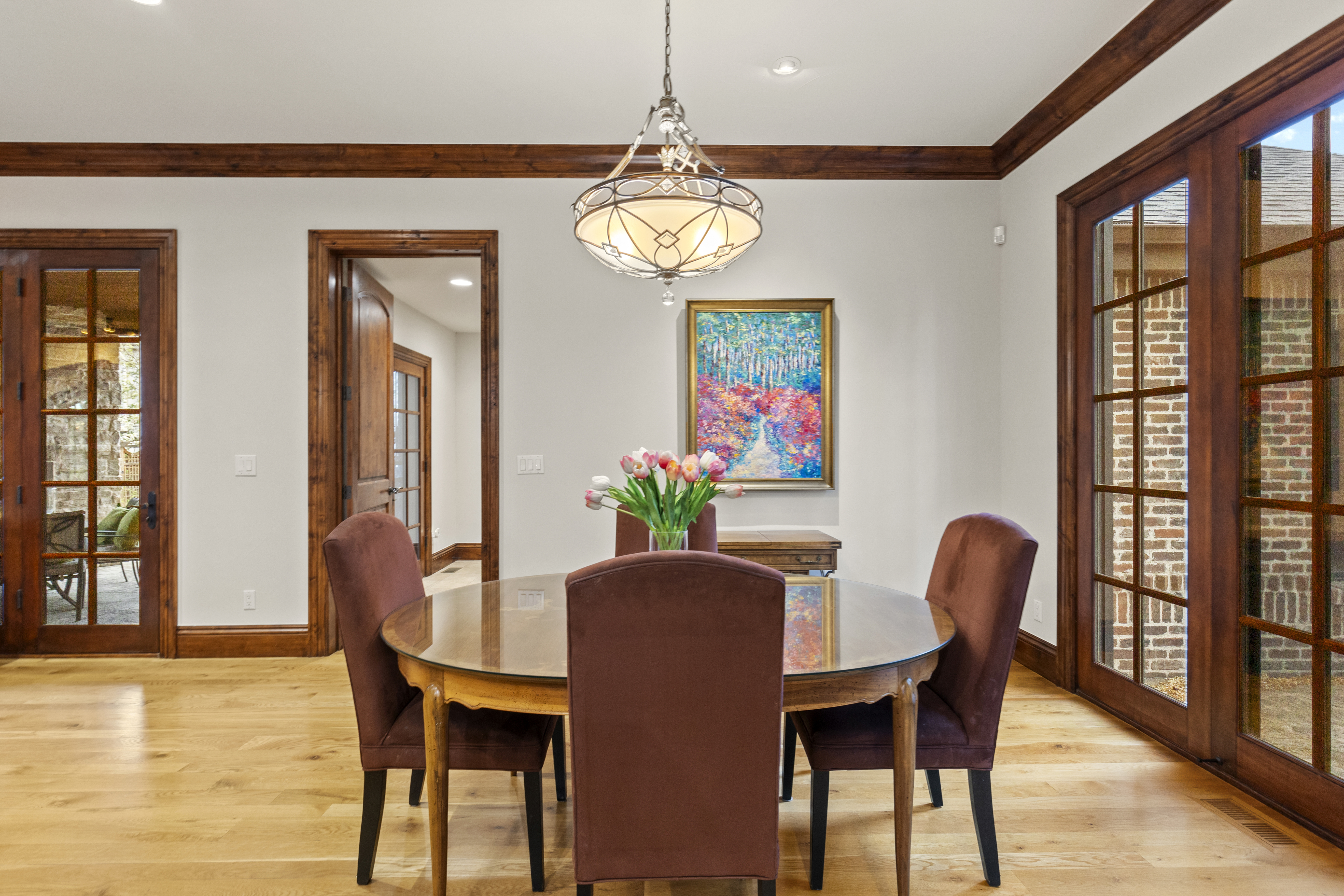  LUXURY LIVING IN LOWRY TIMELESS ENGLISH TUDOR EXPANSIVE LOT ON 6TH AVENUE PKWY - 物件實景