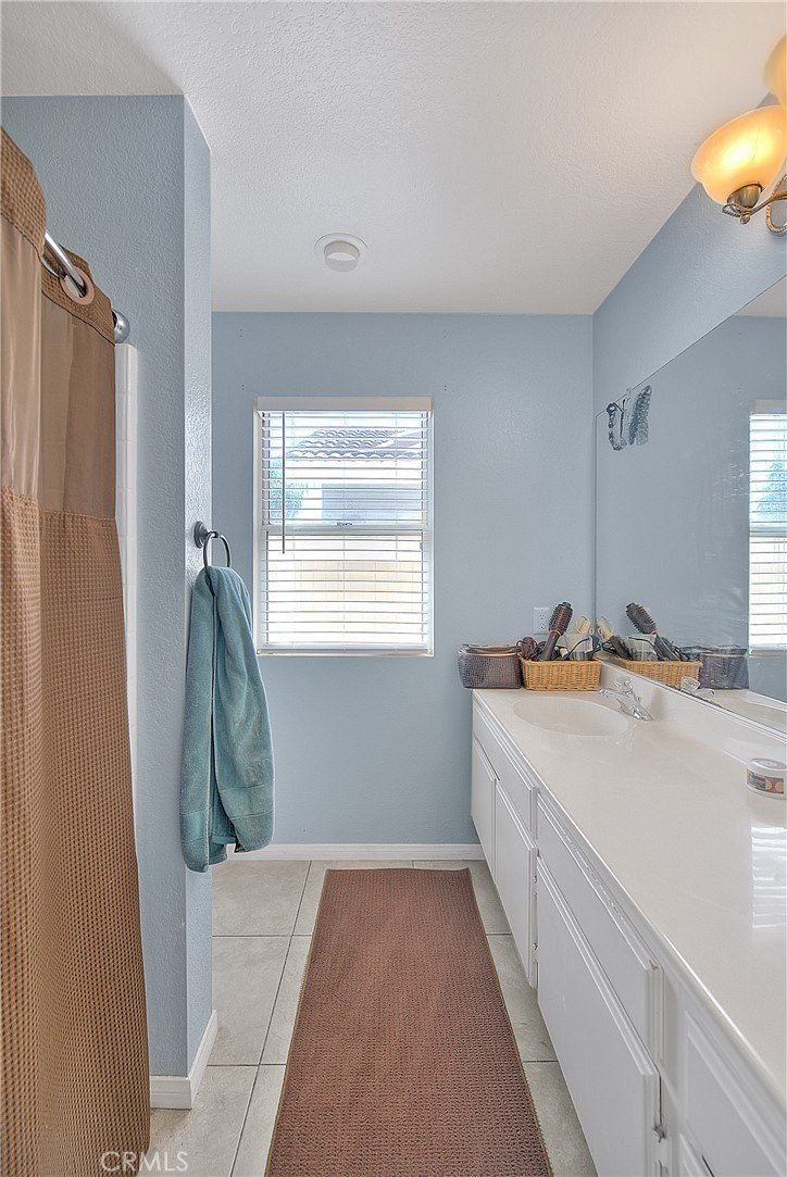 Mentone, California, 92359, United States, 3 Bedrooms Bedrooms, ,2 BathroomsBathrooms,Residential,For Sale,1923053