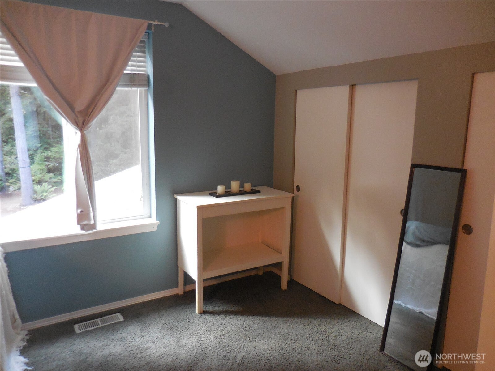 Port Orchard, Washington, 98367, United States, 3 Bedrooms Bedrooms, ,3 BathroomsBathrooms,Residential,For Sale,1925960