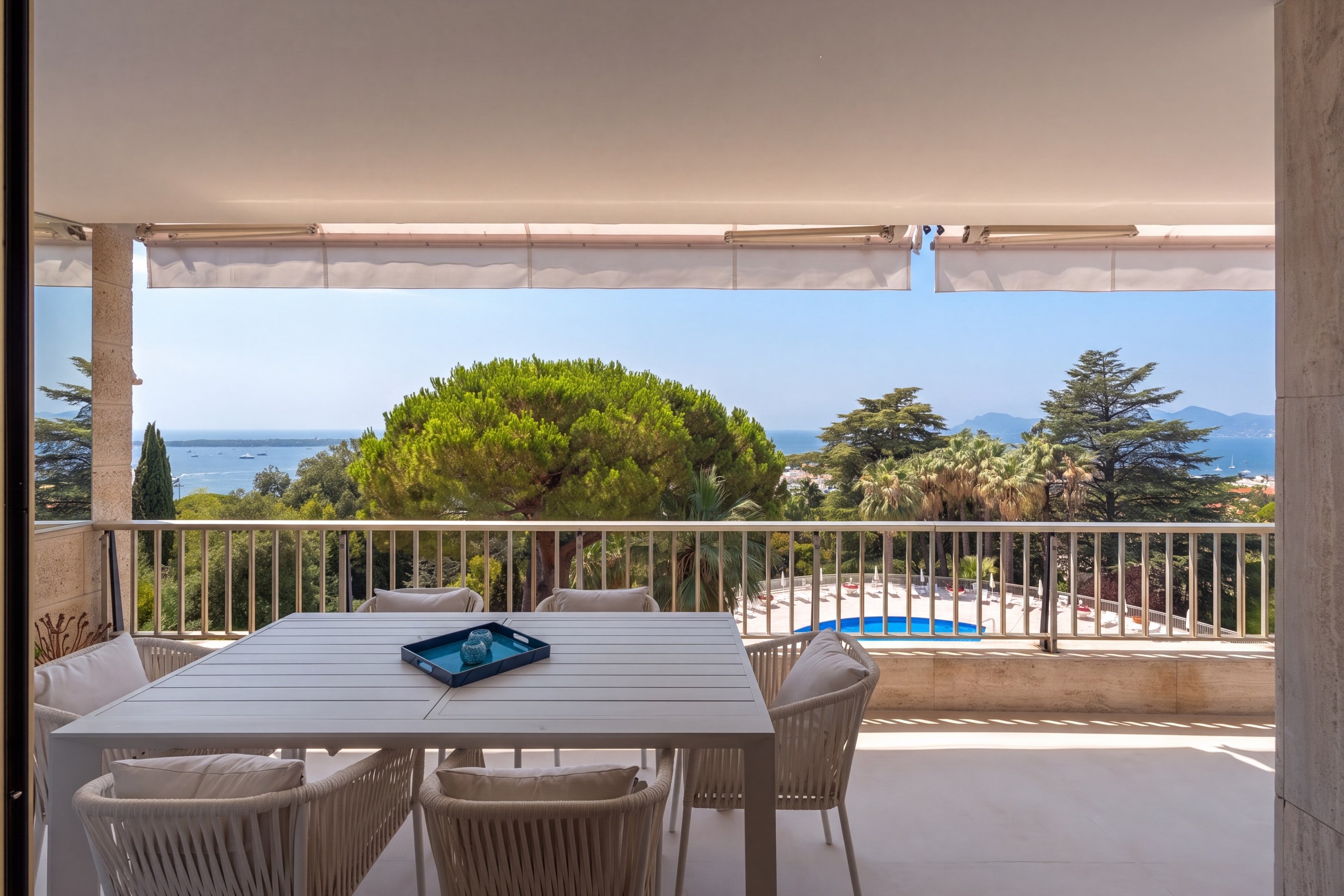  Cannes La Californie: Renovated 122 sq.m apartment with sea views and terrace - 物件實景