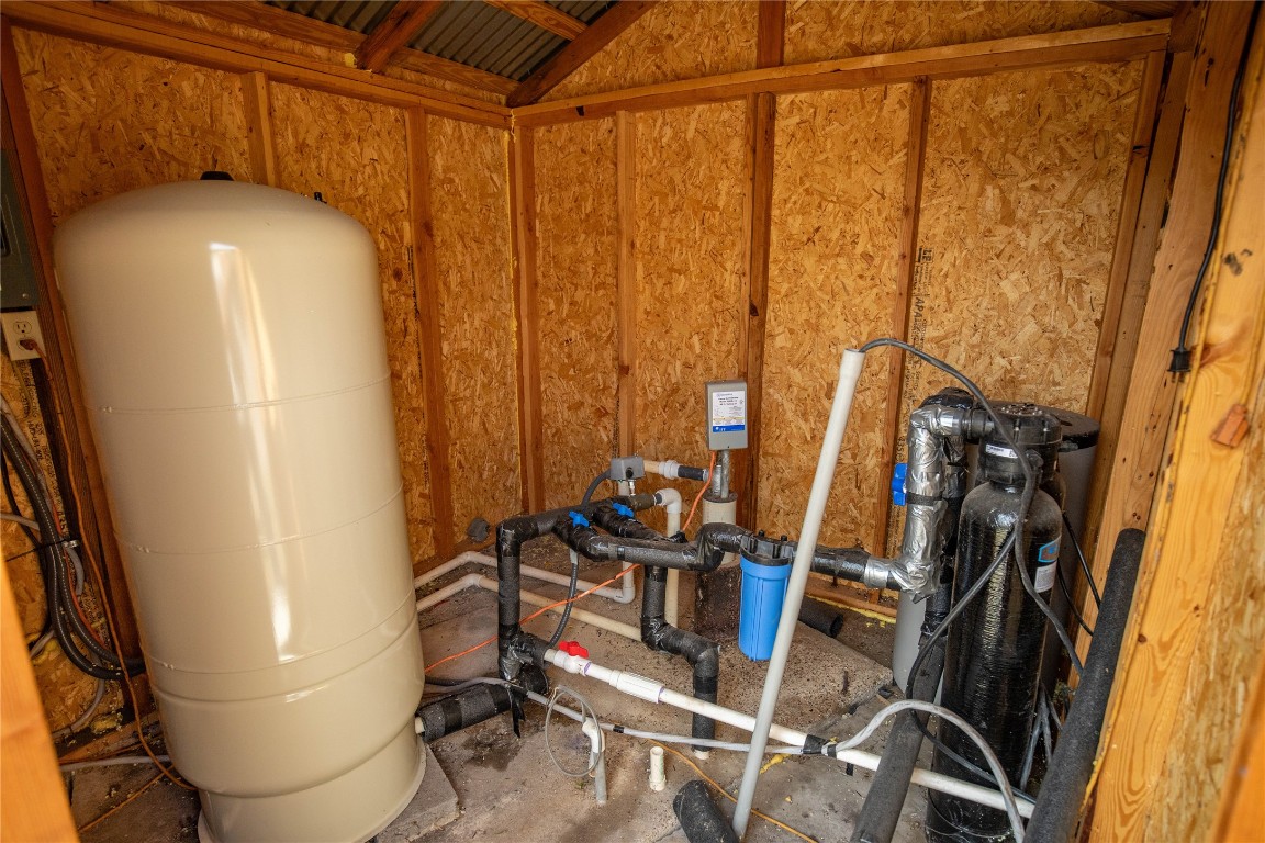 Westhoff, Texas, 77994, United States, 2 Bedrooms Bedrooms, ,2 BathroomsBathrooms,Residential,For Sale,2002998