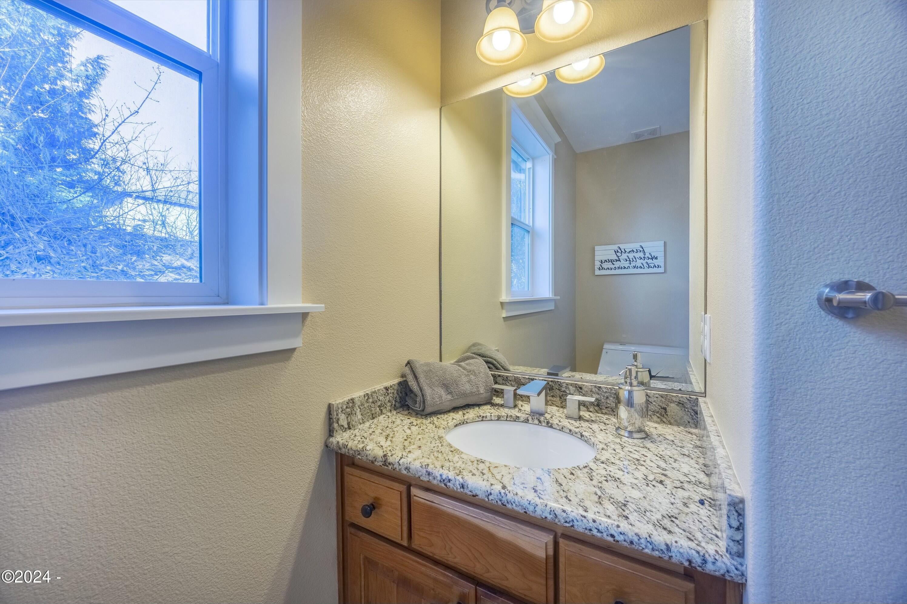 12989 SE Mountain Gate, Happy Valley, Oregon, 97086, United States, 4 Bedrooms Bedrooms, ,5 BathroomsBathrooms,Residential,For Sale,12989 SE Mountain Gate,1668514