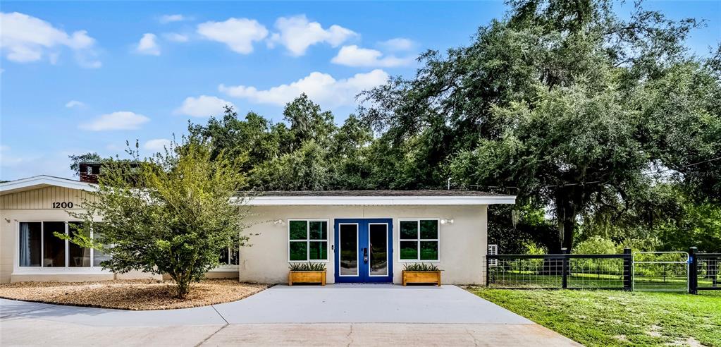 Geneva, Florida, 32732, United States, 3 Bedrooms Bedrooms, ,2 BathroomsBathrooms,Residential,For Sale,1897642