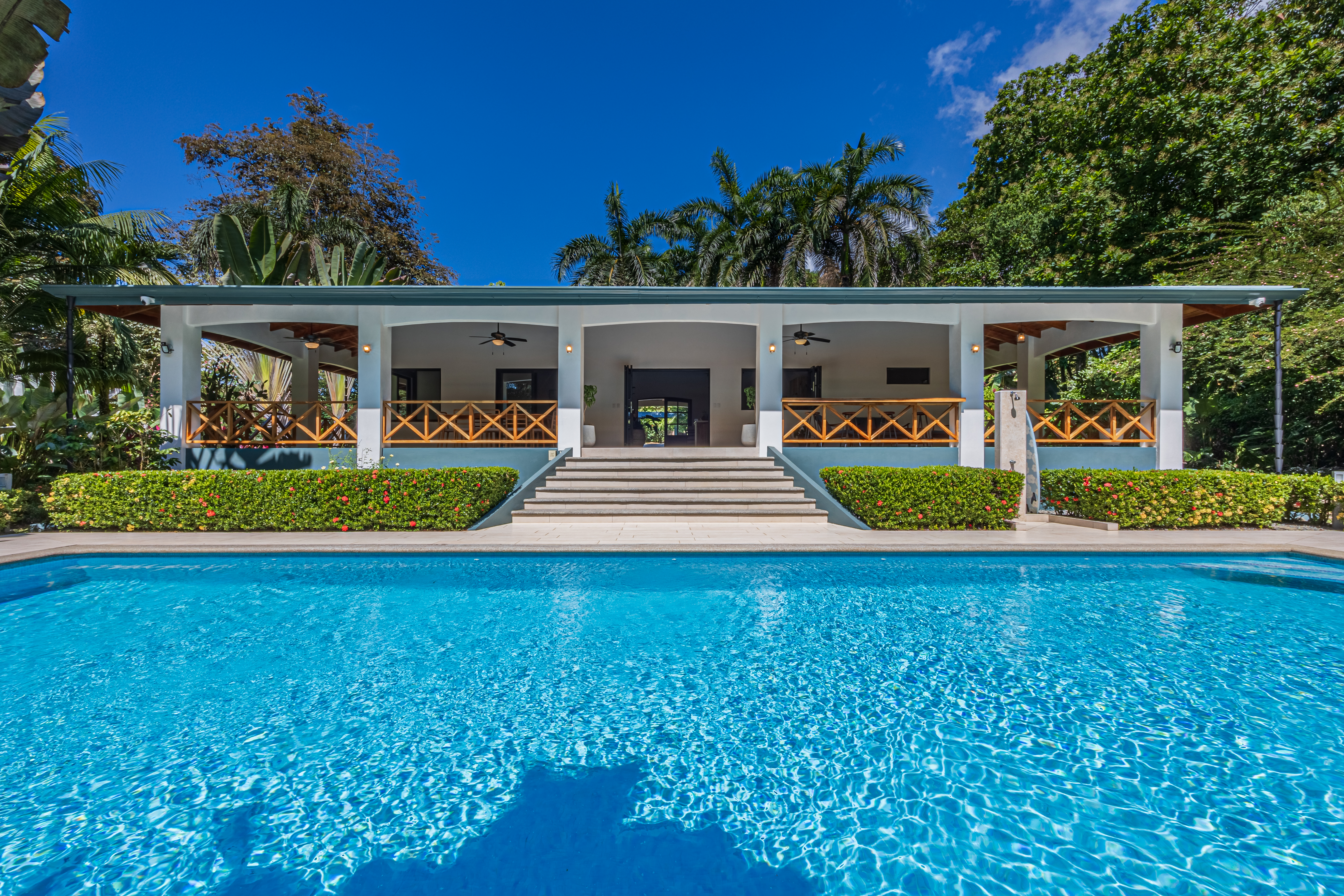 Ojochal, Puntarenas, CR, 4 Bedrooms Bedrooms, ,2 BathroomsBathrooms,Residential,For Sale,1721935