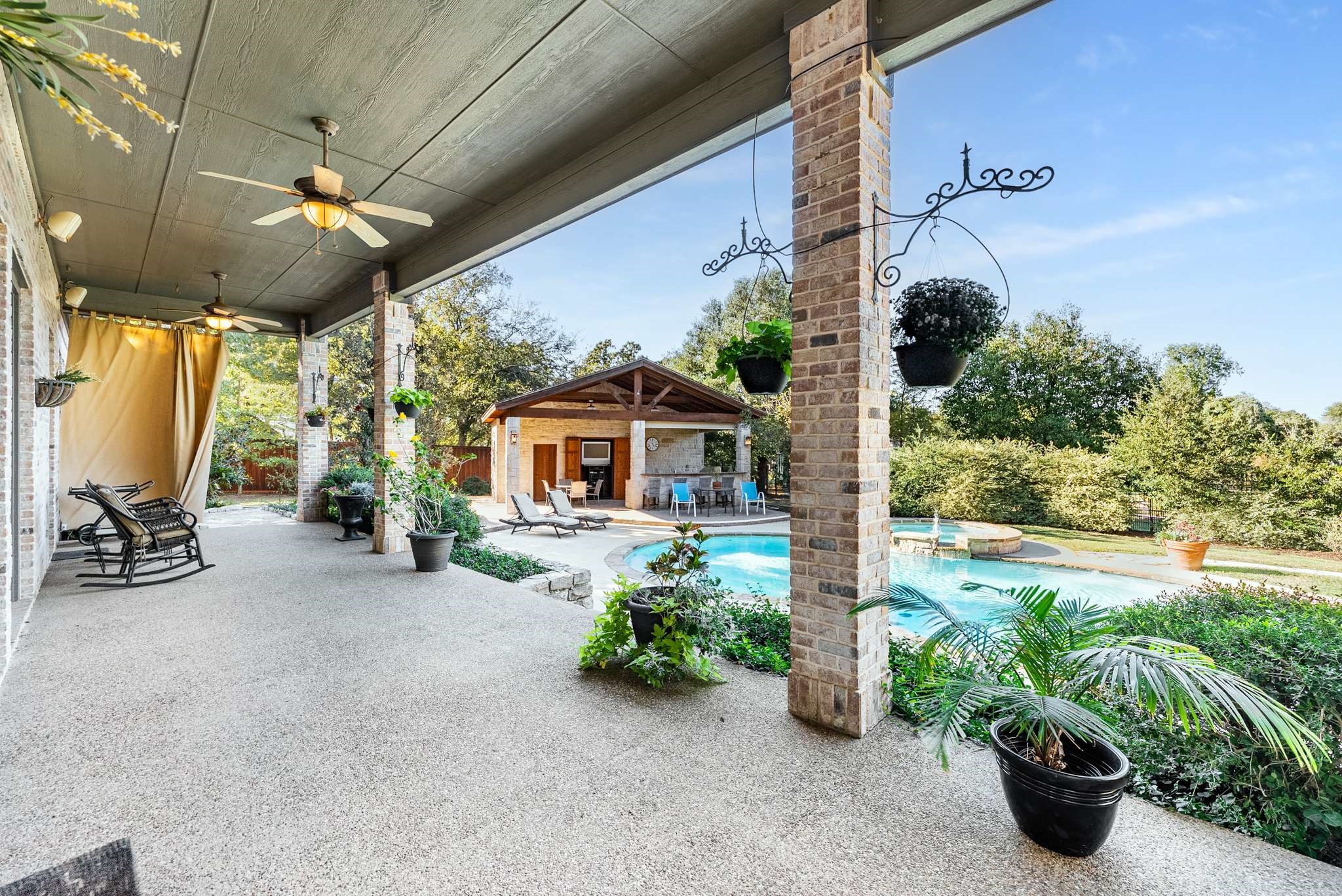 Southlake, Texas, 76092, United States, 5 Bedrooms Bedrooms, ,6 BathroomsBathrooms,Residential,For Sale,1962408