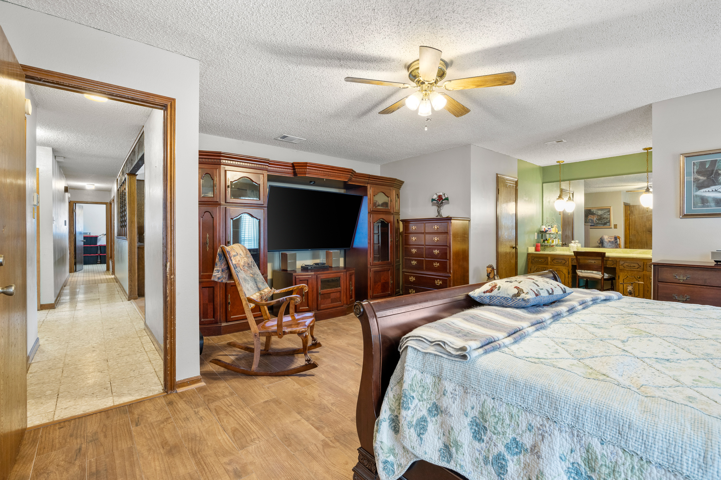 Dripping Springs, Texas, 78620, United States, 4 Bedrooms Bedrooms, ,2 BathroomsBathrooms,Residential,For Sale,1974177