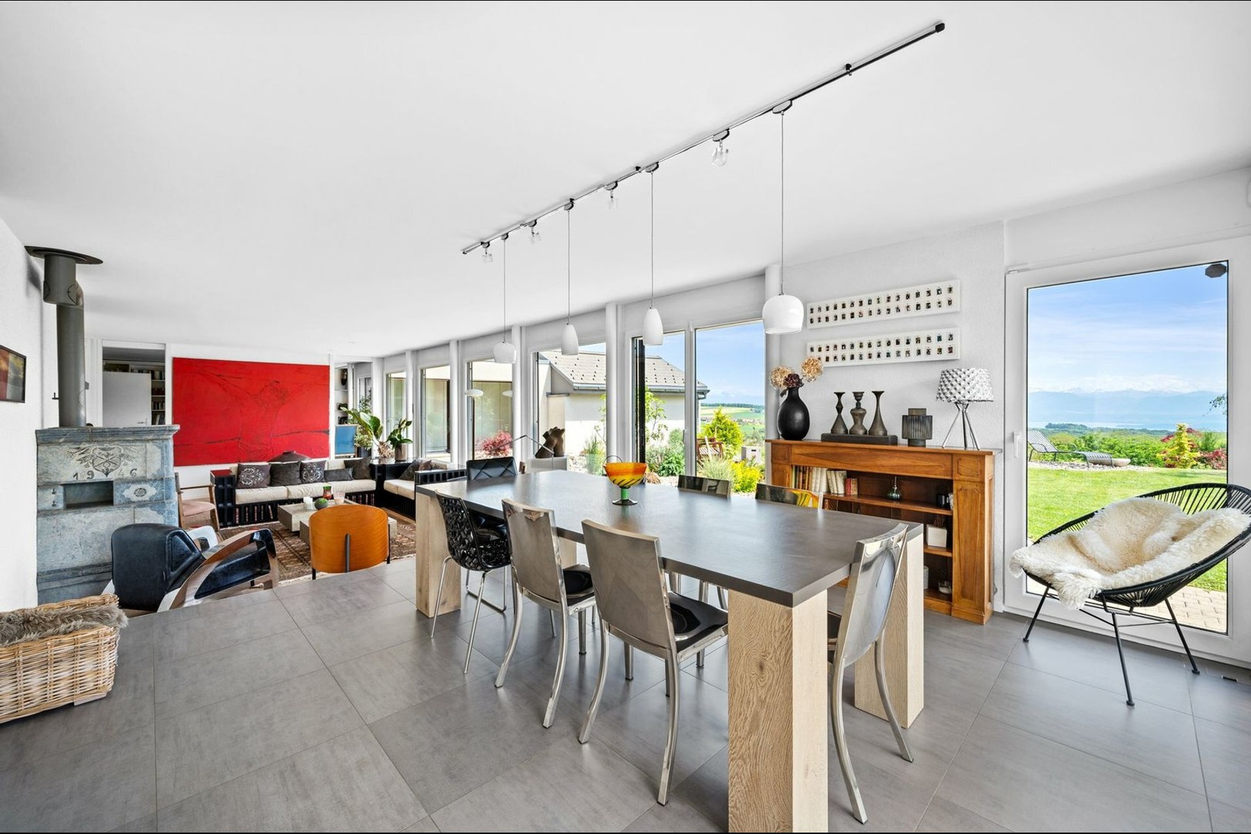  Contemporary villa with lake and Alpine views - 物件實景