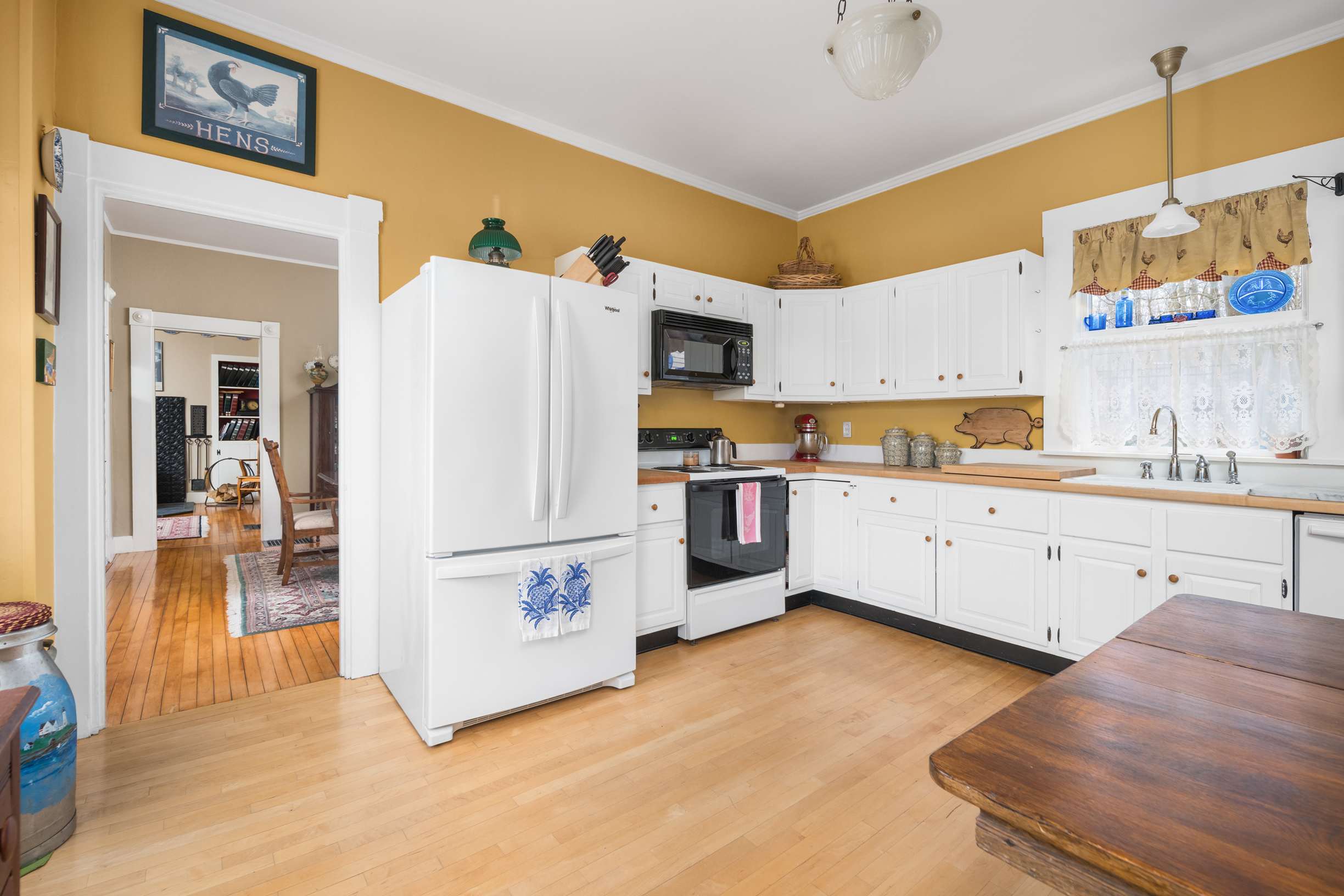  Grand New Englander with 2 Bedroom Apartment in York Village - 物件實景