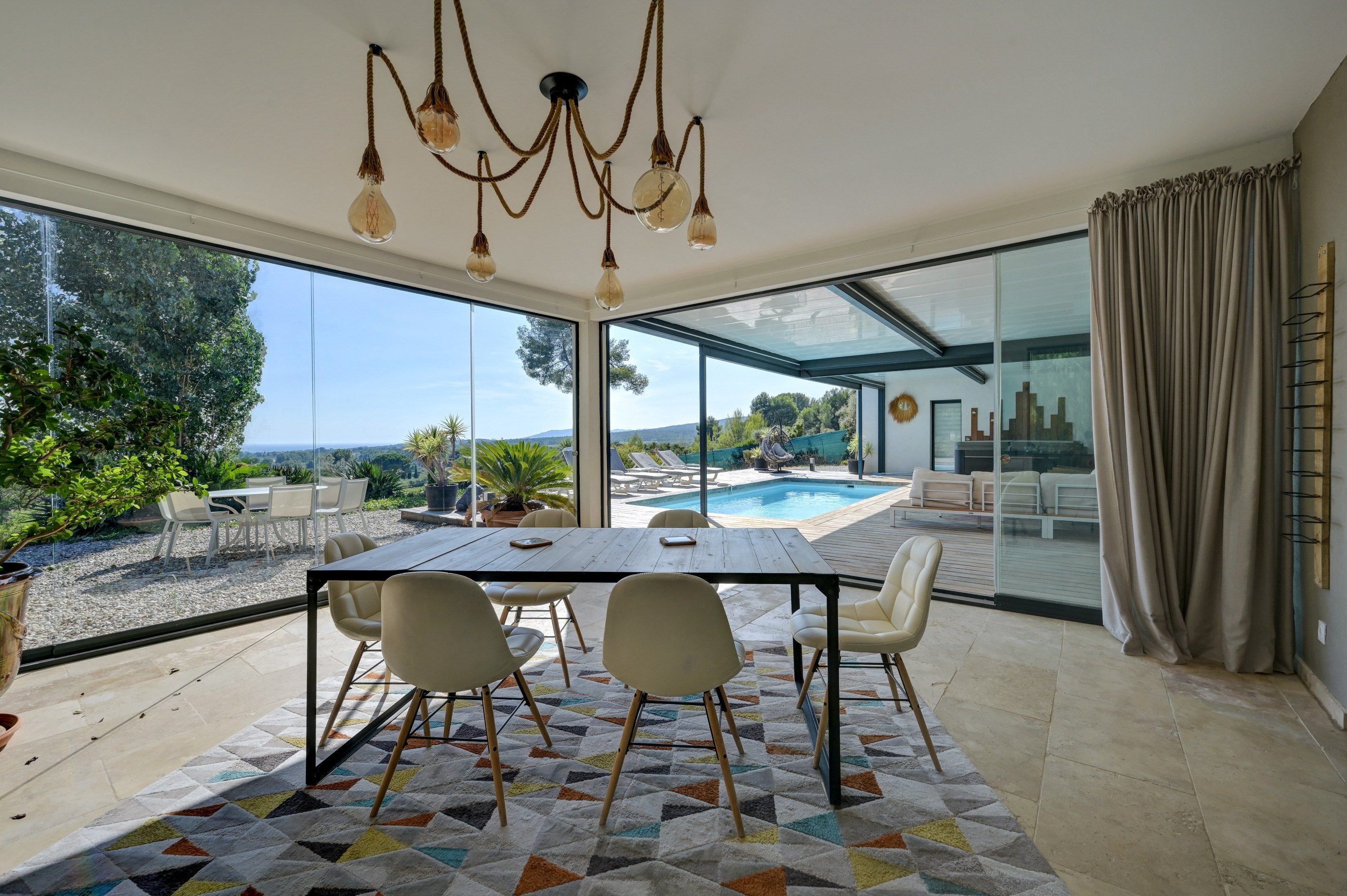  La Cadière-d’Azur – Sea View Villa with Expansive Garden - 物件實景