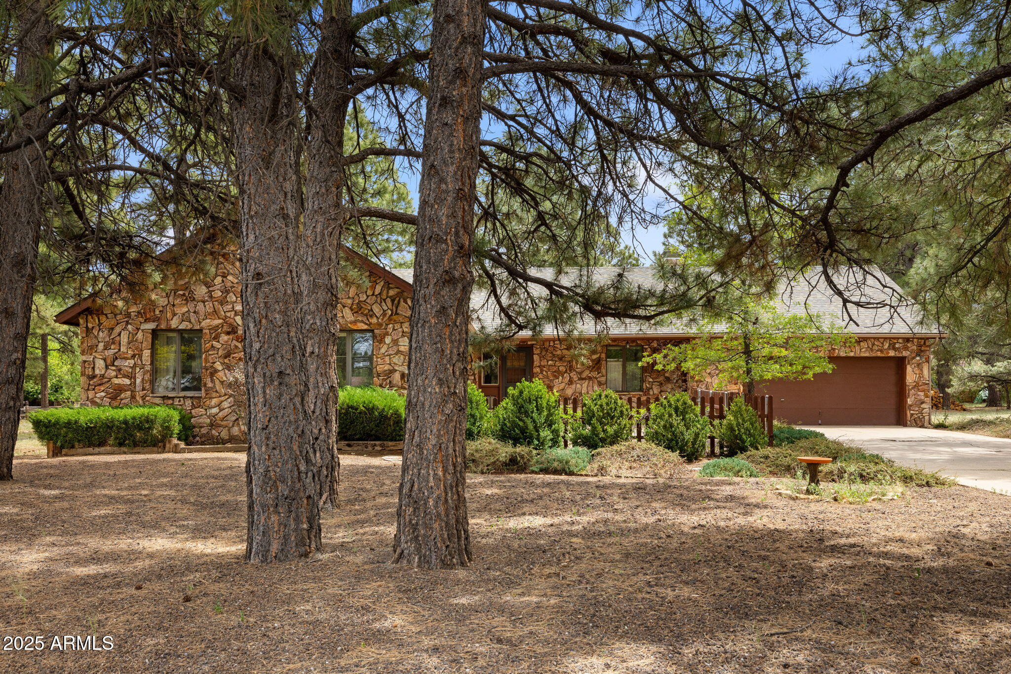 Flagstaff, Arizona, 86004, United States, 3 Bedrooms Bedrooms, ,2 BathroomsBathrooms,Residential,For Sale,1866568