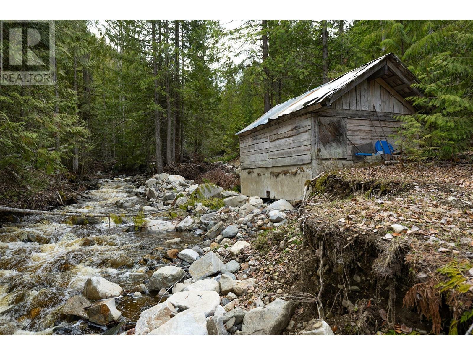 LUMBY, British Columbia, V0E 2G1, CA, 3 Bedrooms Bedrooms, ,2 BathroomsBathrooms,Residential,For Sale,1838495