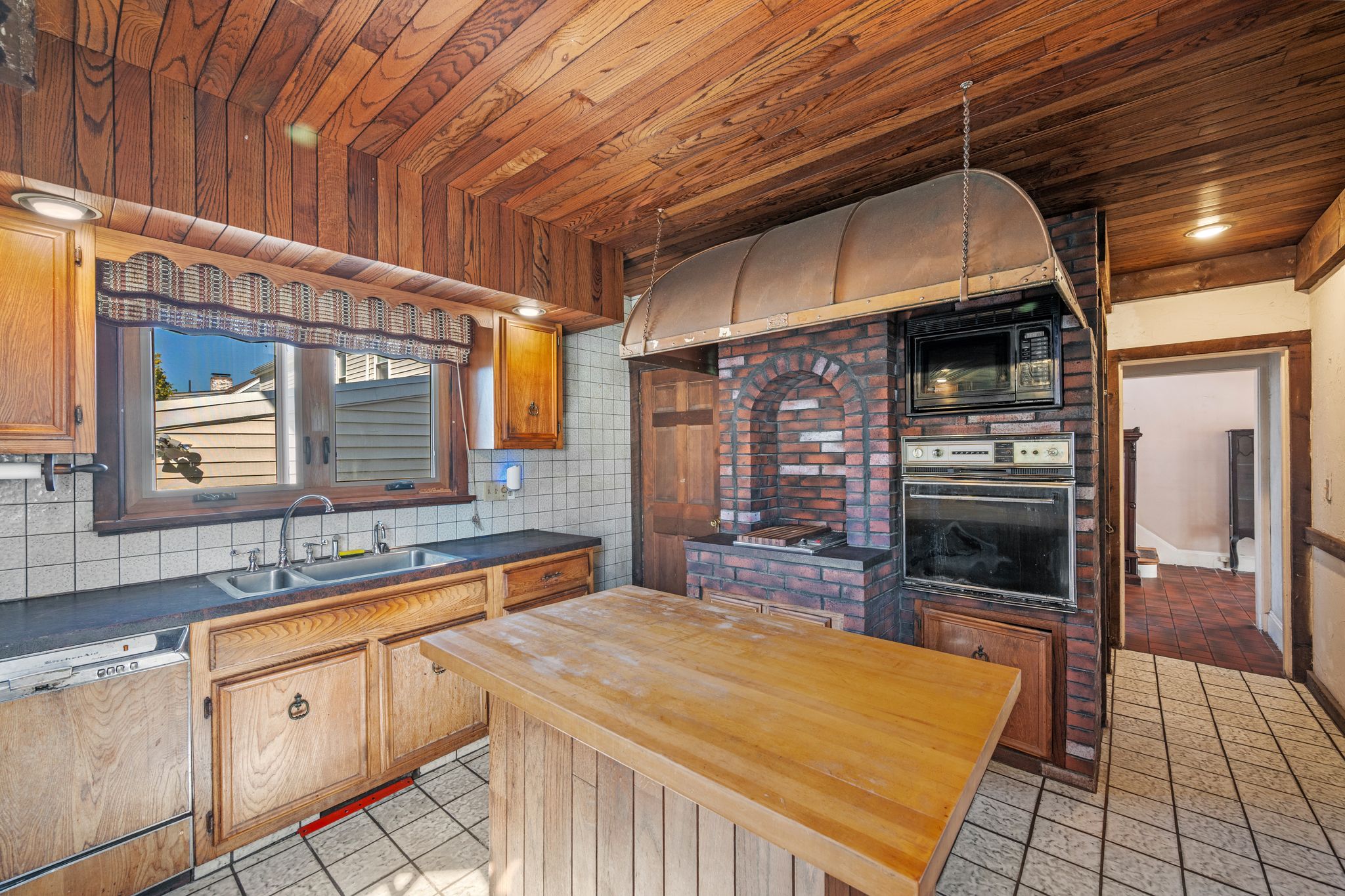  40 Harrington Avenue, Revere, MA, 02151 - 物件實景