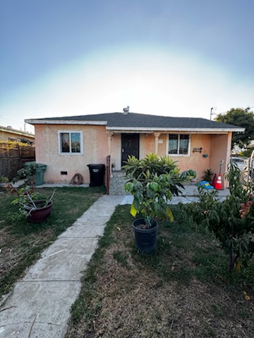 Inglewood, California, 90304, United States, 7 Bedrooms Bedrooms, ,Residential,For Sale,1923768