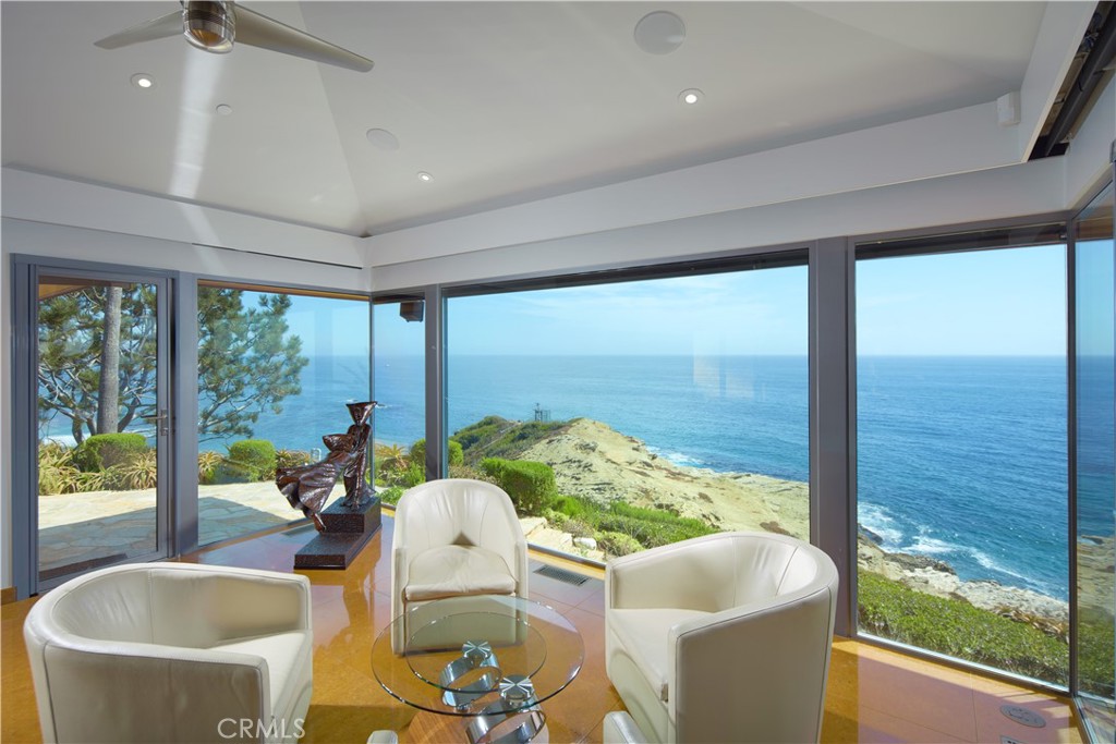 111 S La Senda Drive, Laguna Beach, California, 92651, United States, 4 Bedrooms Bedrooms, ,7 BathroomsBathrooms,Residential,For Sale,111 S La Senda Drive,1625085