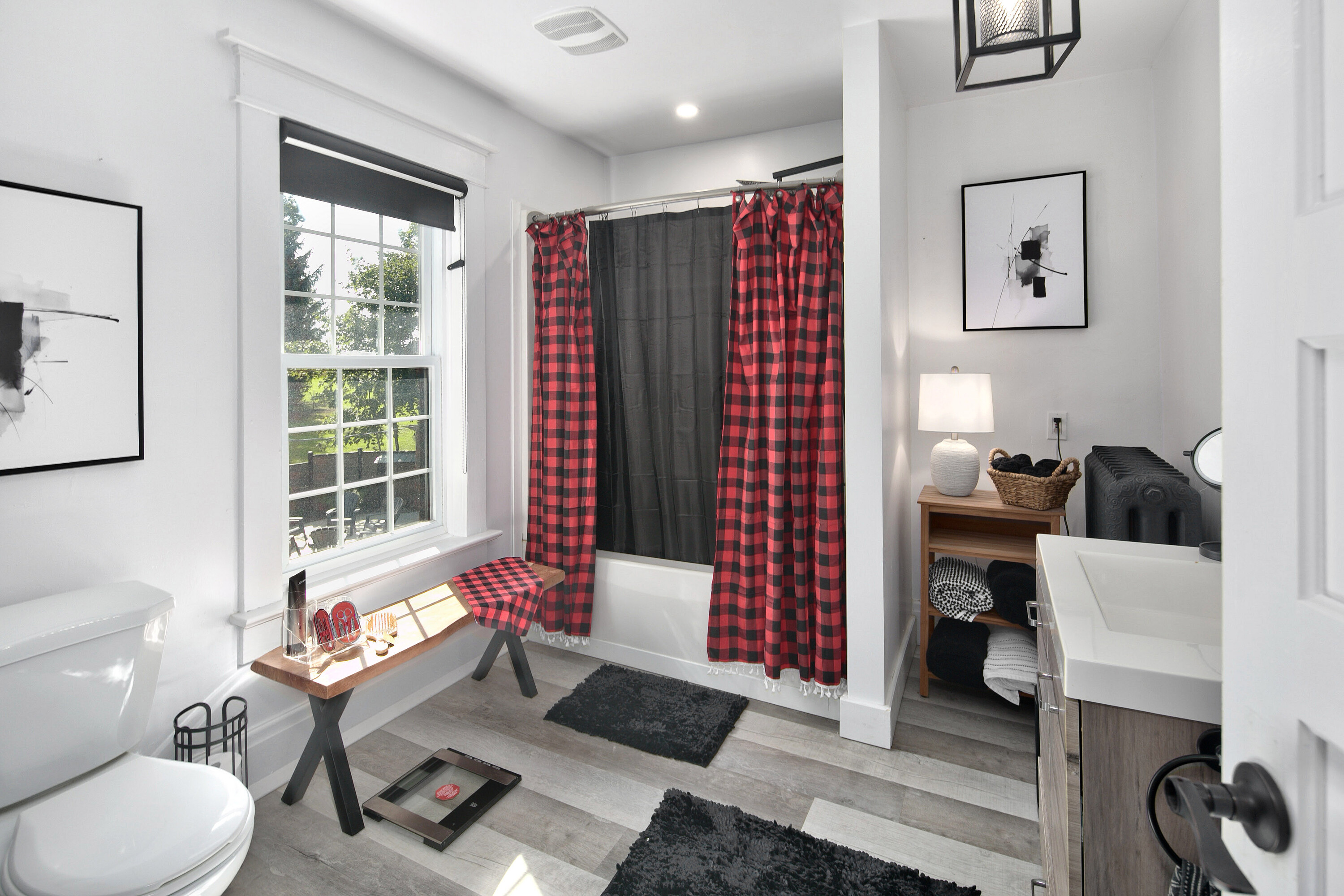  Charming Century Home - 物件實景