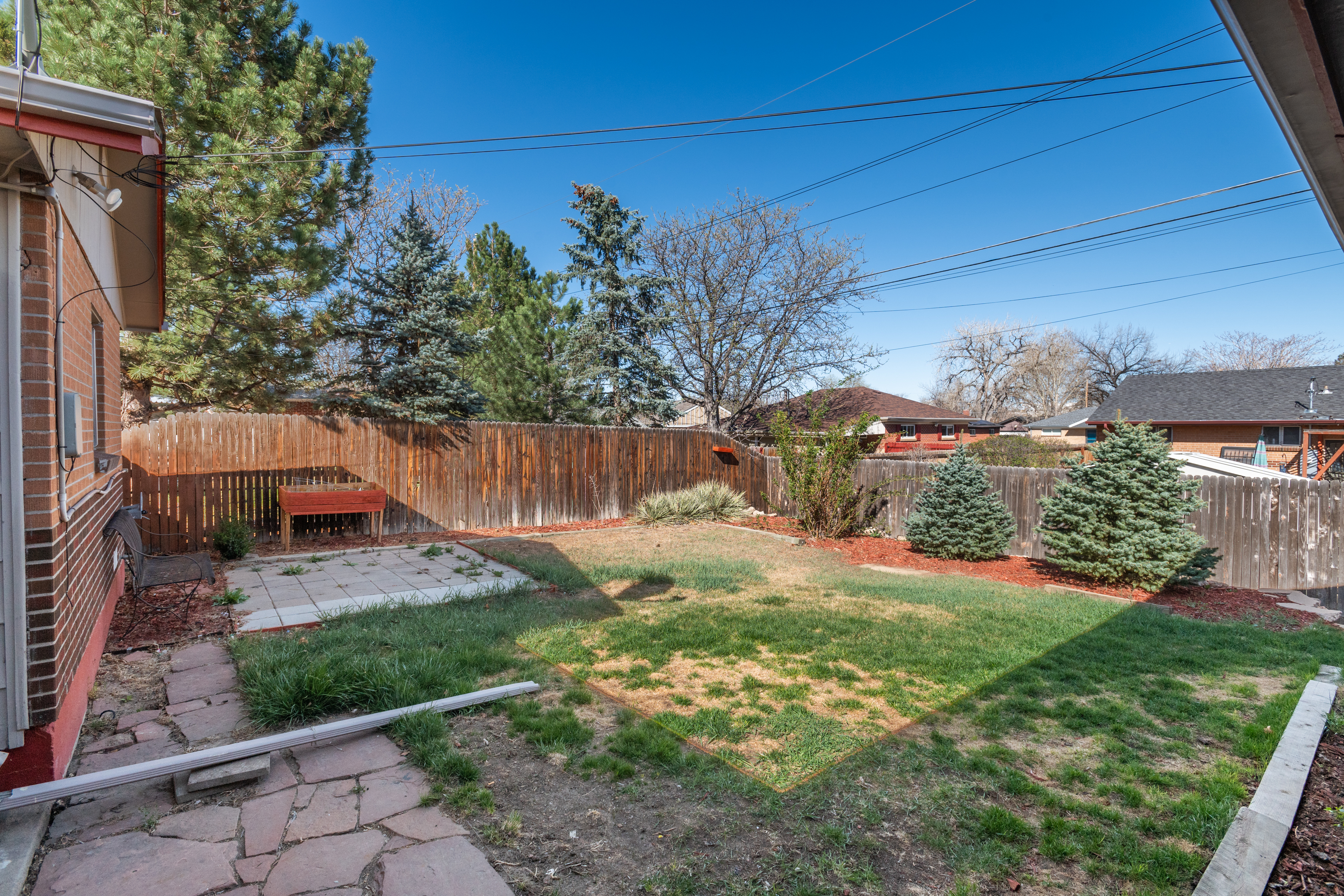  Charming Brick Bungalow - 物件實景