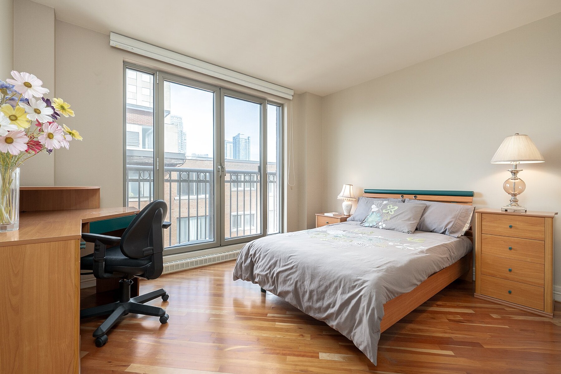  Luxurious Expansive Condo - 物件實景