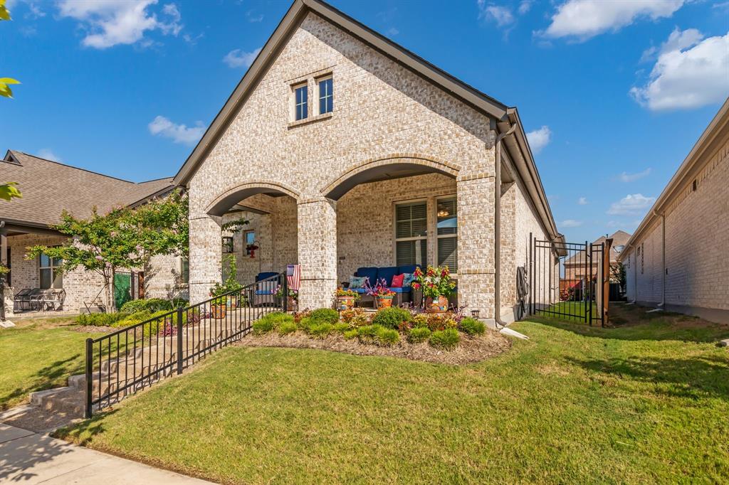 Arlington, Texas, 76005, United States, 3 Bedrooms Bedrooms, ,2 BathroomsBathrooms,Residential,For Sale,1902792