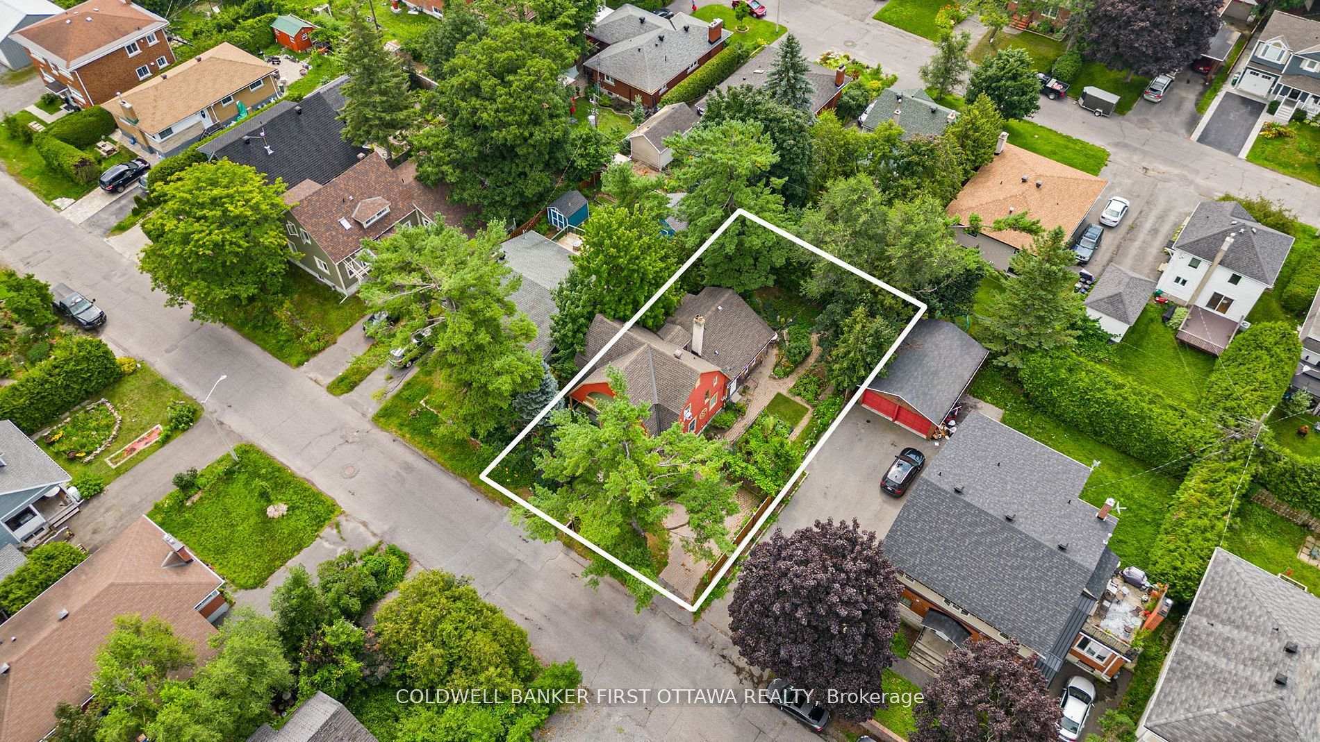 BRITANNIA - LINCOLN HEIGHTS AND AREA, Ontario, K2B 6Y5, CA, 3 Bedrooms Bedrooms, ,Residential,For Sale,1950856