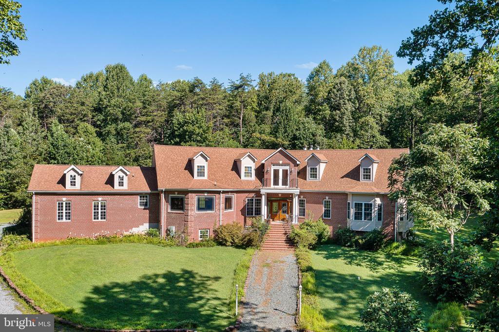 895 Stefaniga Road, Stafford, Virginia, 22556, United States, 4 Bedrooms Bedrooms, ,5 BathroomsBathrooms,Residential,For Sale,895 Stefaniga Road,1641488