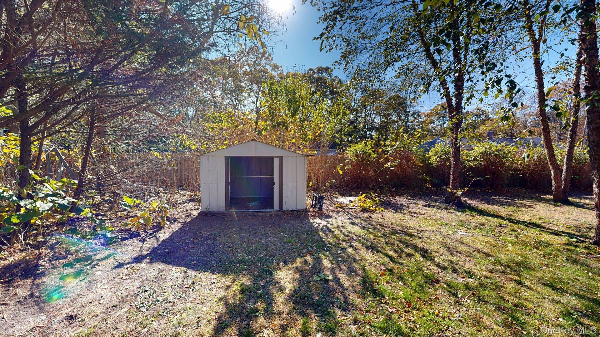 Center Moriches, New York, 11934, United States, 3 Bedrooms Bedrooms, ,1 BathroomBathrooms,Residential,For Sale,1990243