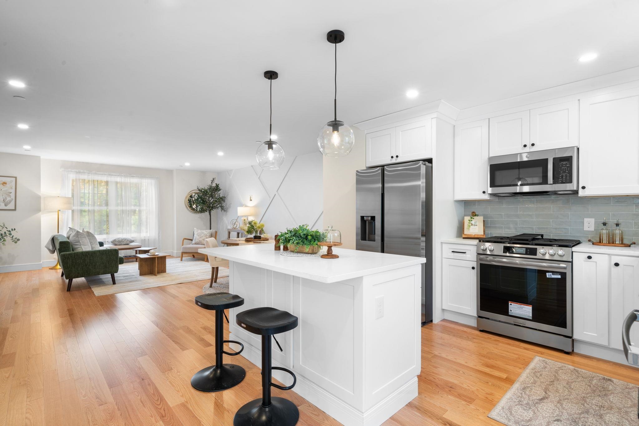 Londonderry, New Hampshire, 03053, United States, ,Residential,For Sale,1989120