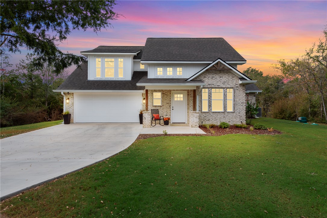 College Station, Texas, 77845, United States, 4 Bedrooms Bedrooms, ,3 BathroomsBathrooms,Residential,For Sale,1976837