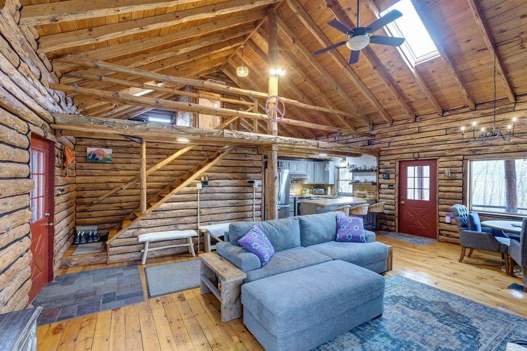Roxbury, New York, 12474, United States, 3 Bedrooms Bedrooms, ,2 BathroomsBathrooms,Residential,For Sale,1793285
