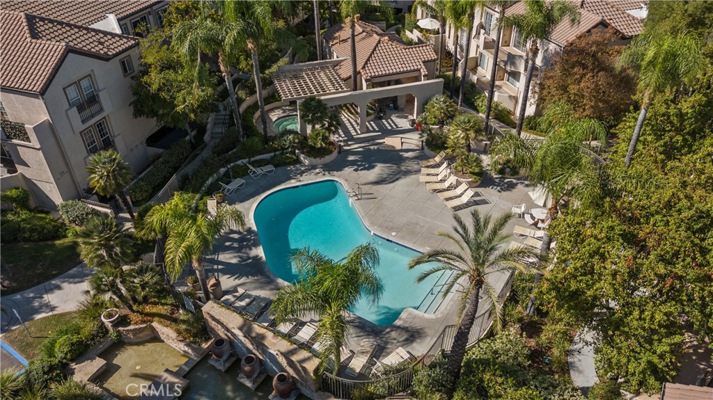 Valencia, California, 91355, United States, 2 Bedrooms Bedrooms, ,2 BathroomsBathrooms,Residential,For Sale,1937123